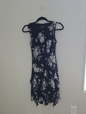 Jessica Howard Black and White Floral Midi Dress